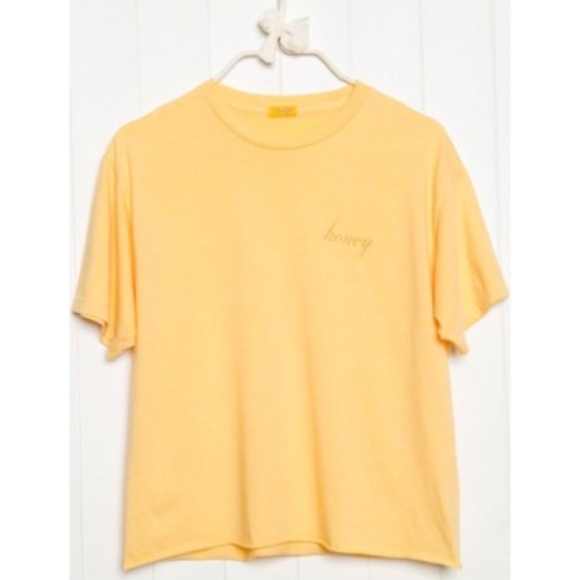 BRAND NEW Brandy Melville Aleena Honey t shirt - Picture 5 of 6